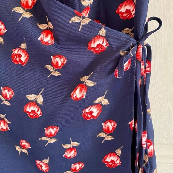 Kittenish Newport Navy Floral Wrap Dress - Picture 5 of 8